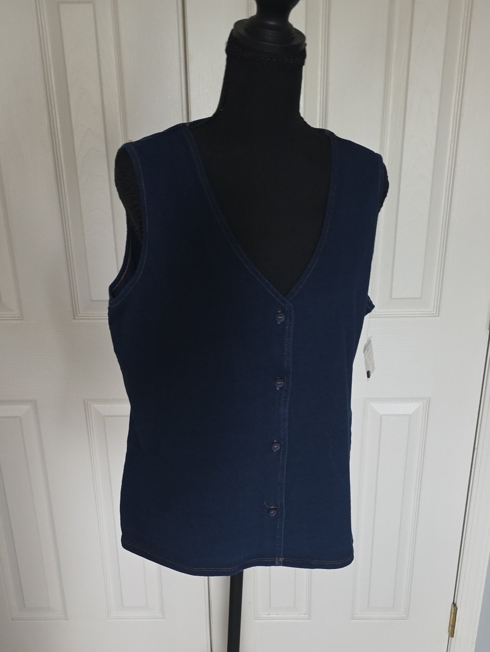 Cyrus Navy V-Neck Button-Front Tank